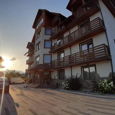 Hotel поляницький