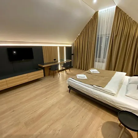Hotell поляницький
